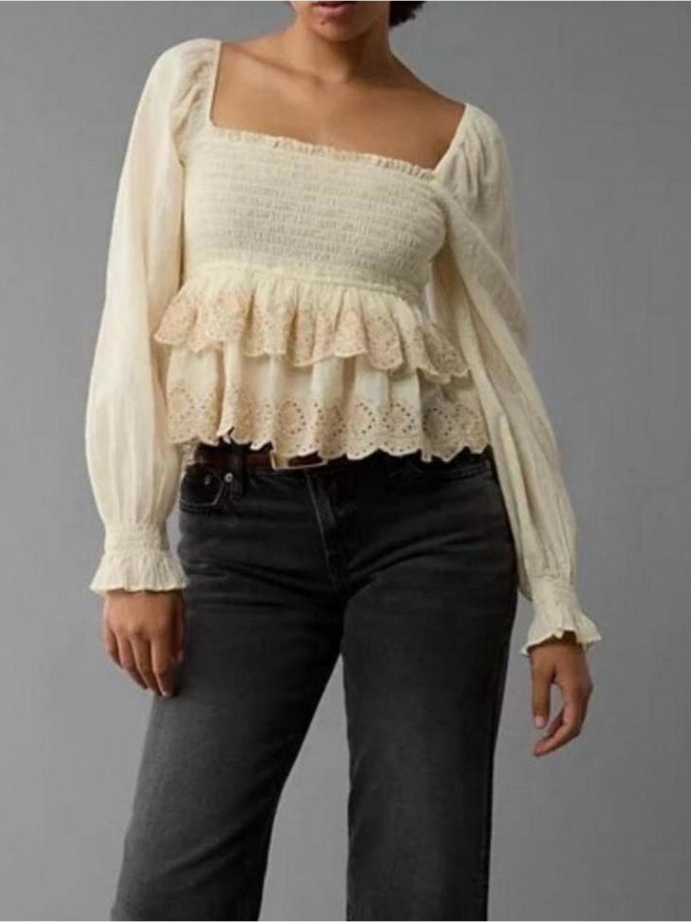 ⚡️NWT American Eagle Smocked Ruffle Peasant Top in Cream